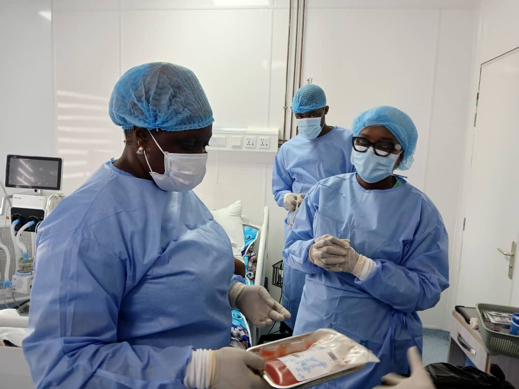 Comment se déroule une greffe de moelle osseuse ? - Mousso