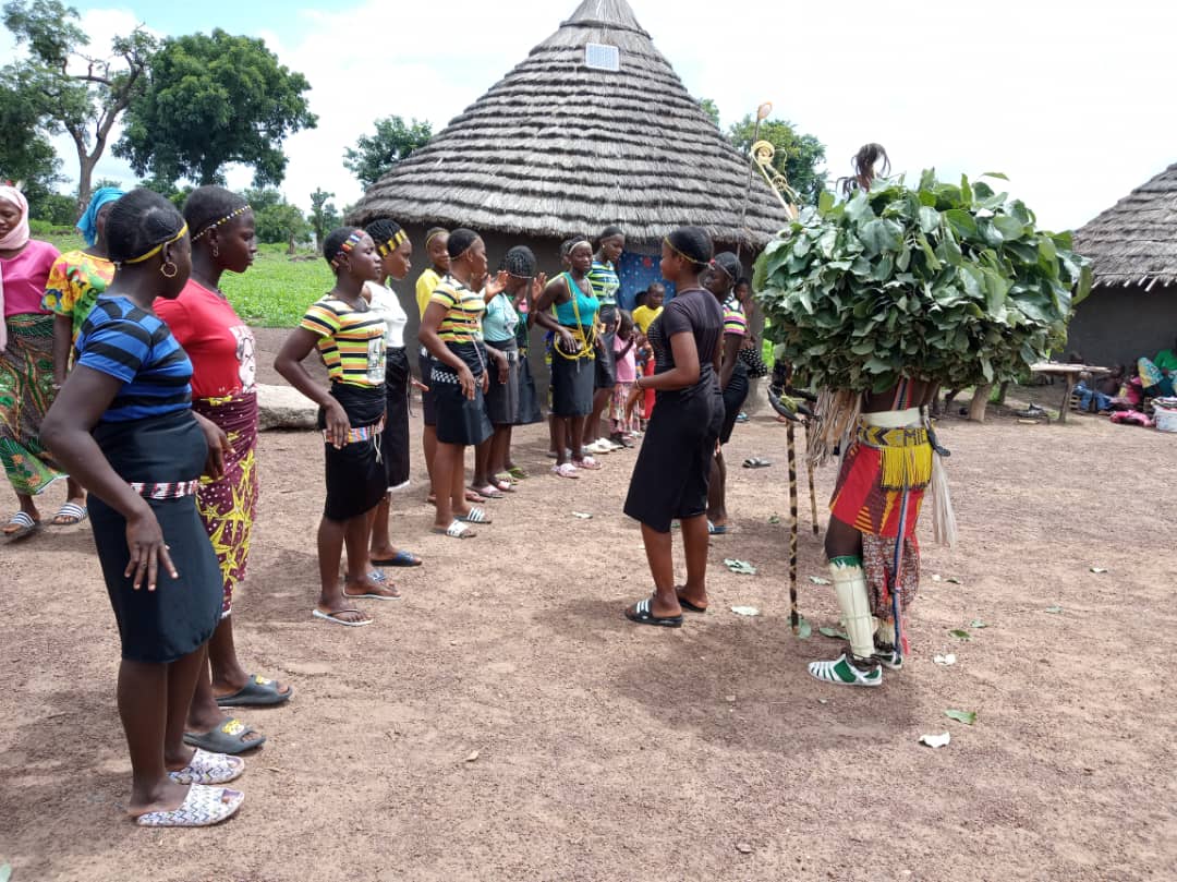 En pays Bassari : du nom de la mère au nom du père, une dépossession des femmes - Mousso