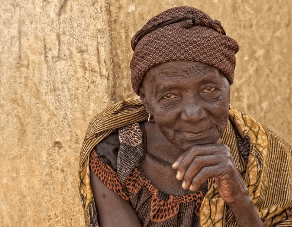 Quand la famille maltraite ses parents âgés - Mousso