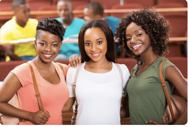 Des étudiantes sous pression pour trouver chaussure à leur pied - Mousso