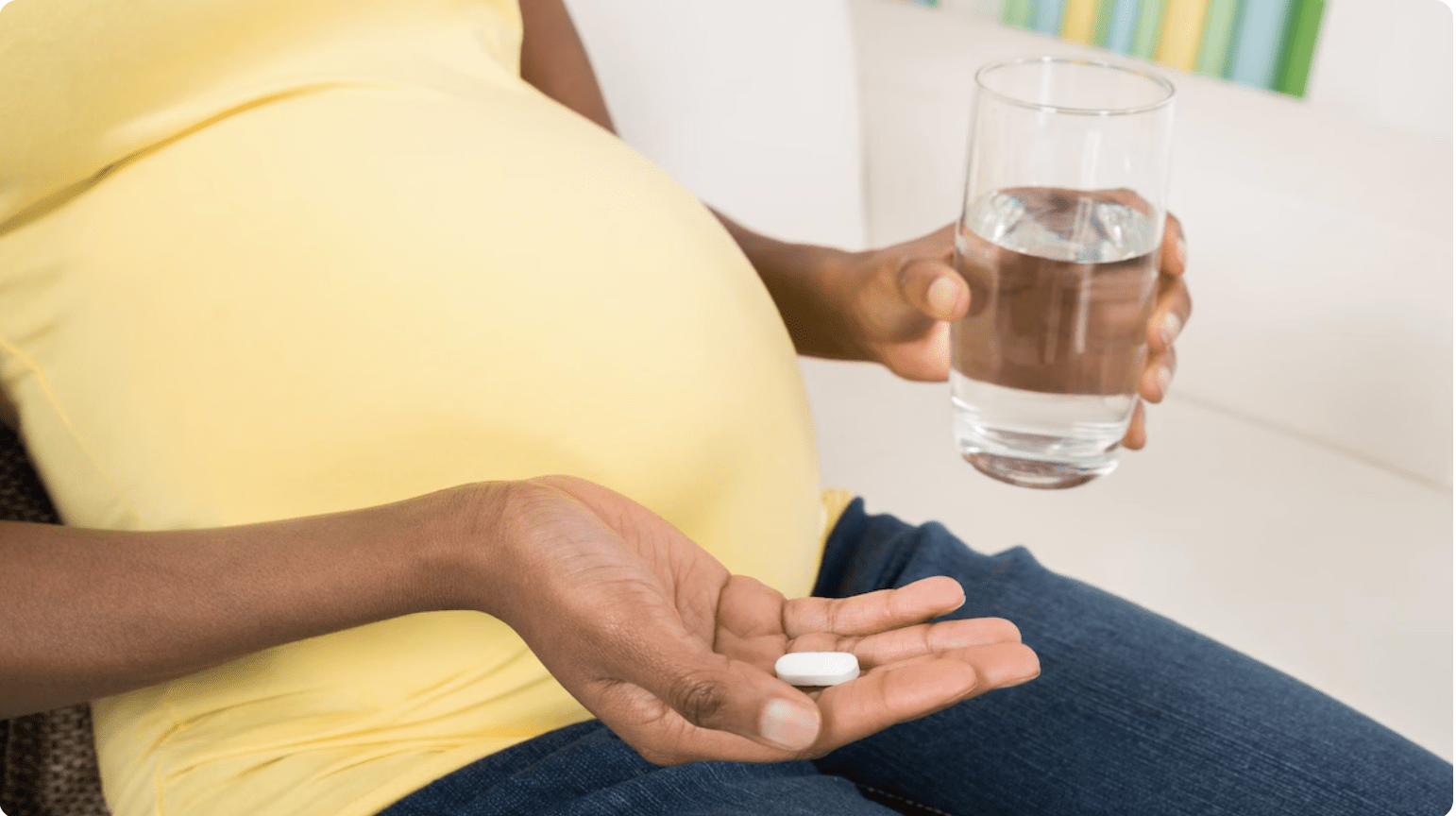 Intoxication médicamenteuse chez la femme enceinte : une urgence médicale - Mousso
