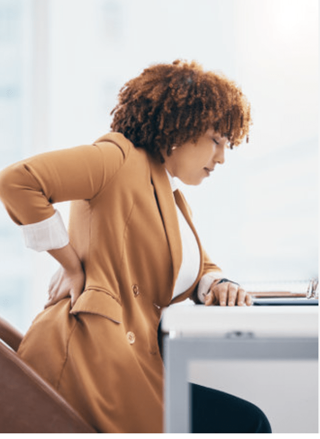 Lombalgie : une douleur chronique dans le bas du dos qui touche plus les femmes - Mousso