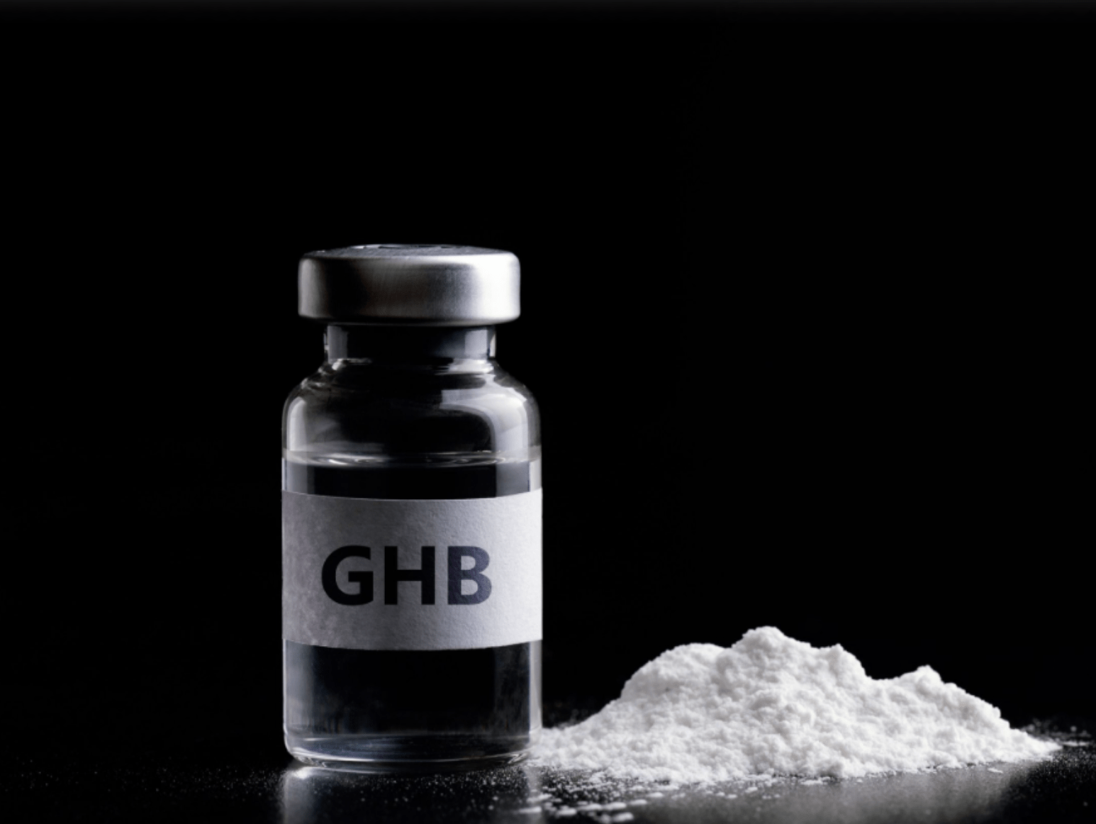 La « drogue du violeur » fait des ravages chez les jeunes femmes sans laisser de trace - Mousso