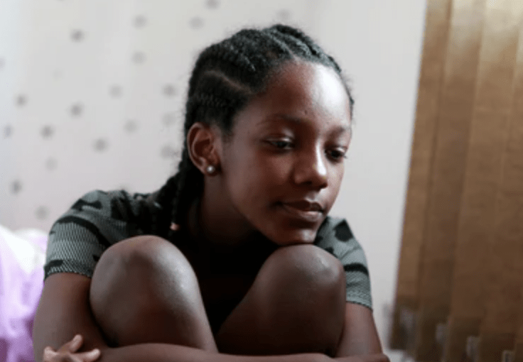 Seins et puberté : comment bien accompagner les adolescentes ? - Mousso