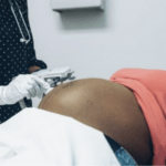 Négligences dans les maternités 1/6 : quand l'accouchement enfante des traumatismes - Mousso