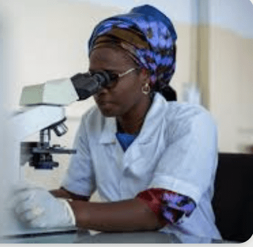 Les femmes ne constituent qu'un tiers des chercheurs universitaires dans le monde - Mousso
