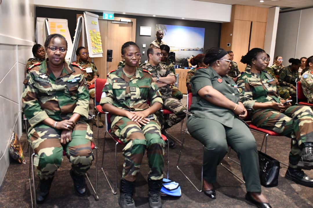 La réalité des femmes se heurte au front de l'armée sénégalaise - Mousso